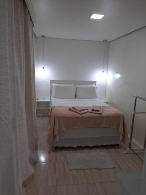 Villas de Portugal - Apartamento com suíte e Varanda Gourmet, Piscina - Praia do Ervino